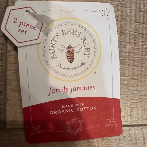 BURTS BEES BABYS WOMENS XS MITTEN RED AND GREEN ORGANIC COTTON PAJAMAS - Picture 6 of 12